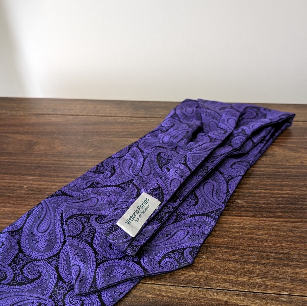 Men's Ascot